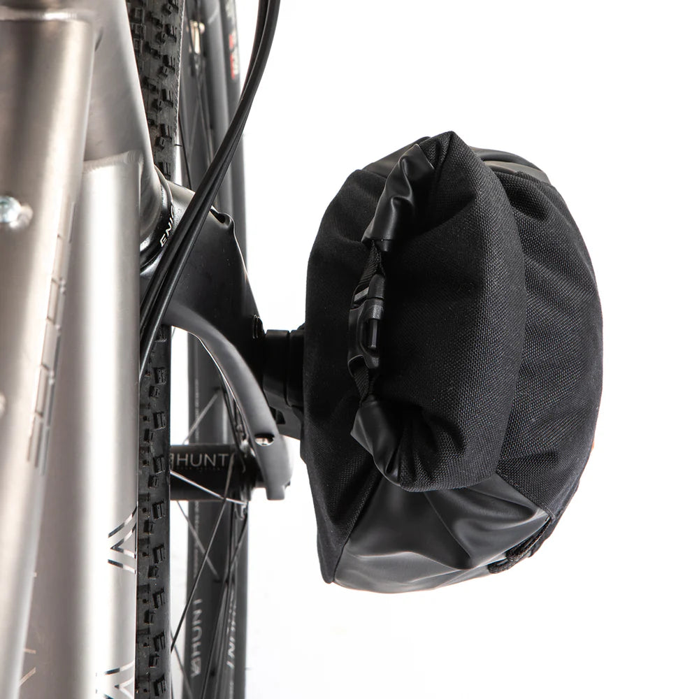 Gaffelväska RESTRAP SWITCH PANNIER 5 L Svart