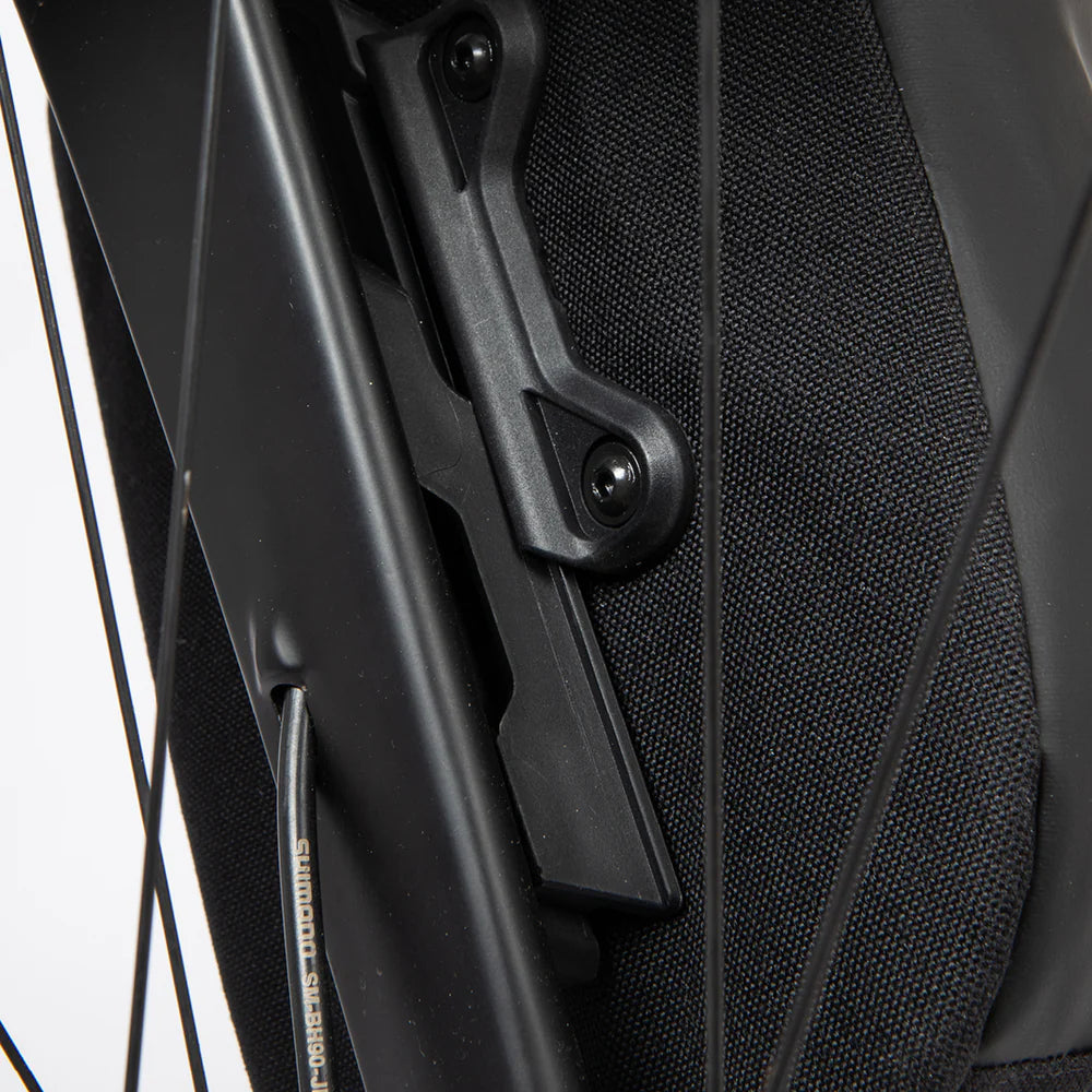 Gaffelväska RESTRAP SWITCH PANNIER 5 L Svart