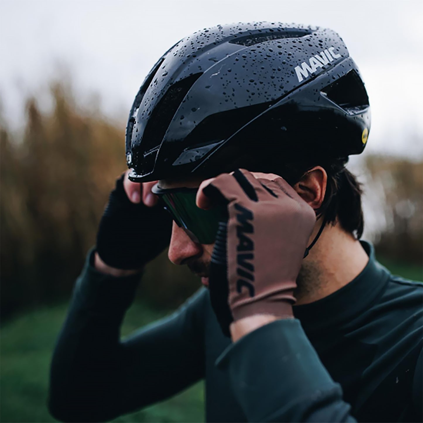MAVIC COMETE SL MIPS landsvägshjälm Orion Blue