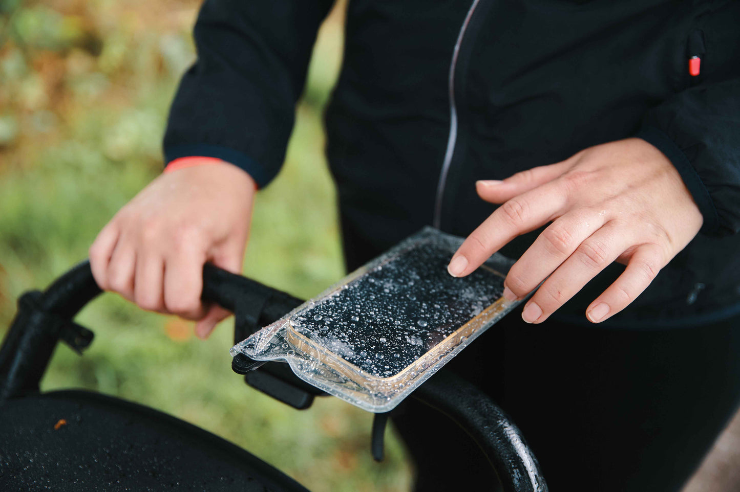 Universalfodral för smarttelefoner FIDLOCK VACUUM UNI PHONE CASE L