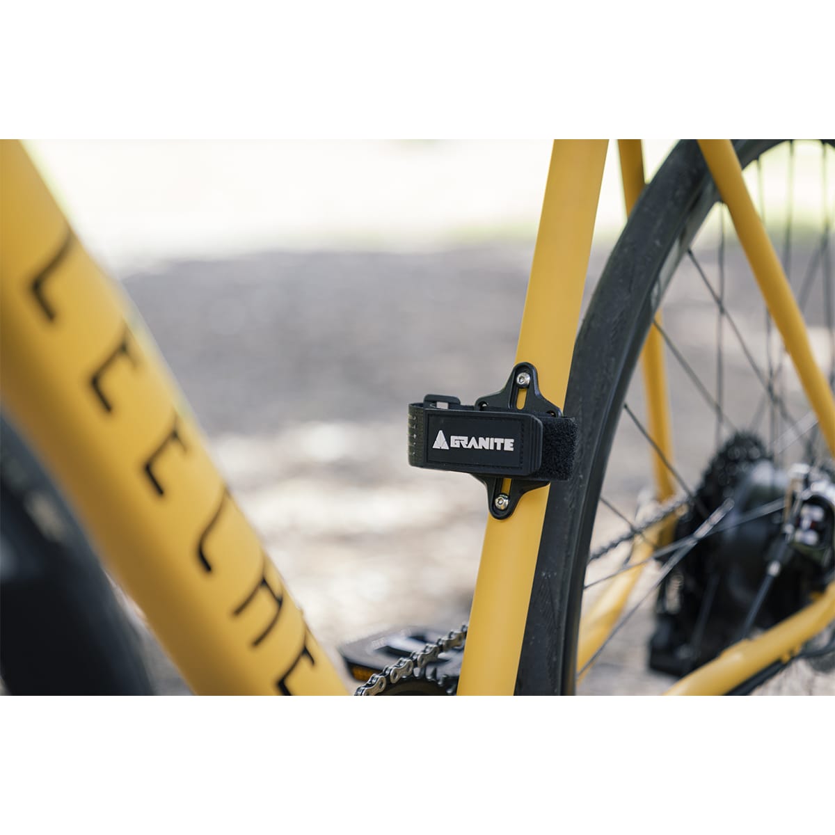 GRANITE DESIGN PORTALEDGE XE Universal flaskrem på skruv med förlängning för flaskhållare Svart