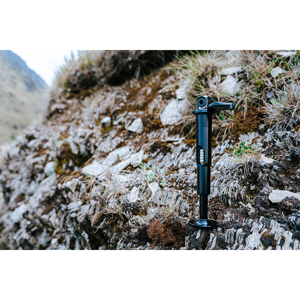 Integrerat multiverktyg Gaffelrör 42 mm avsmalnande GRANITE DESIGN STASH RT (10 verktyg) Svart