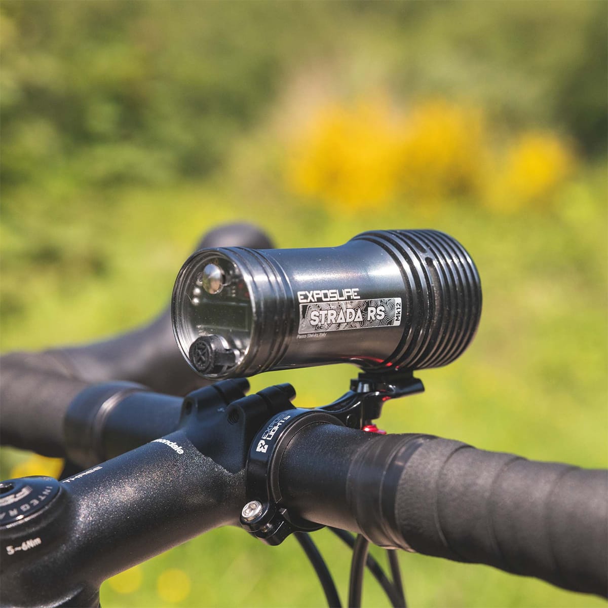 Frontbelysning EXPOSURE LIGHTS STRADA MK12 RS