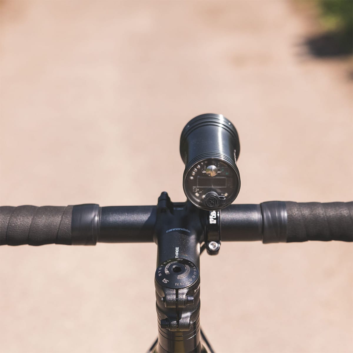 Frontbelysning EXPOSURE LIGHTS STRADA MK12 RS