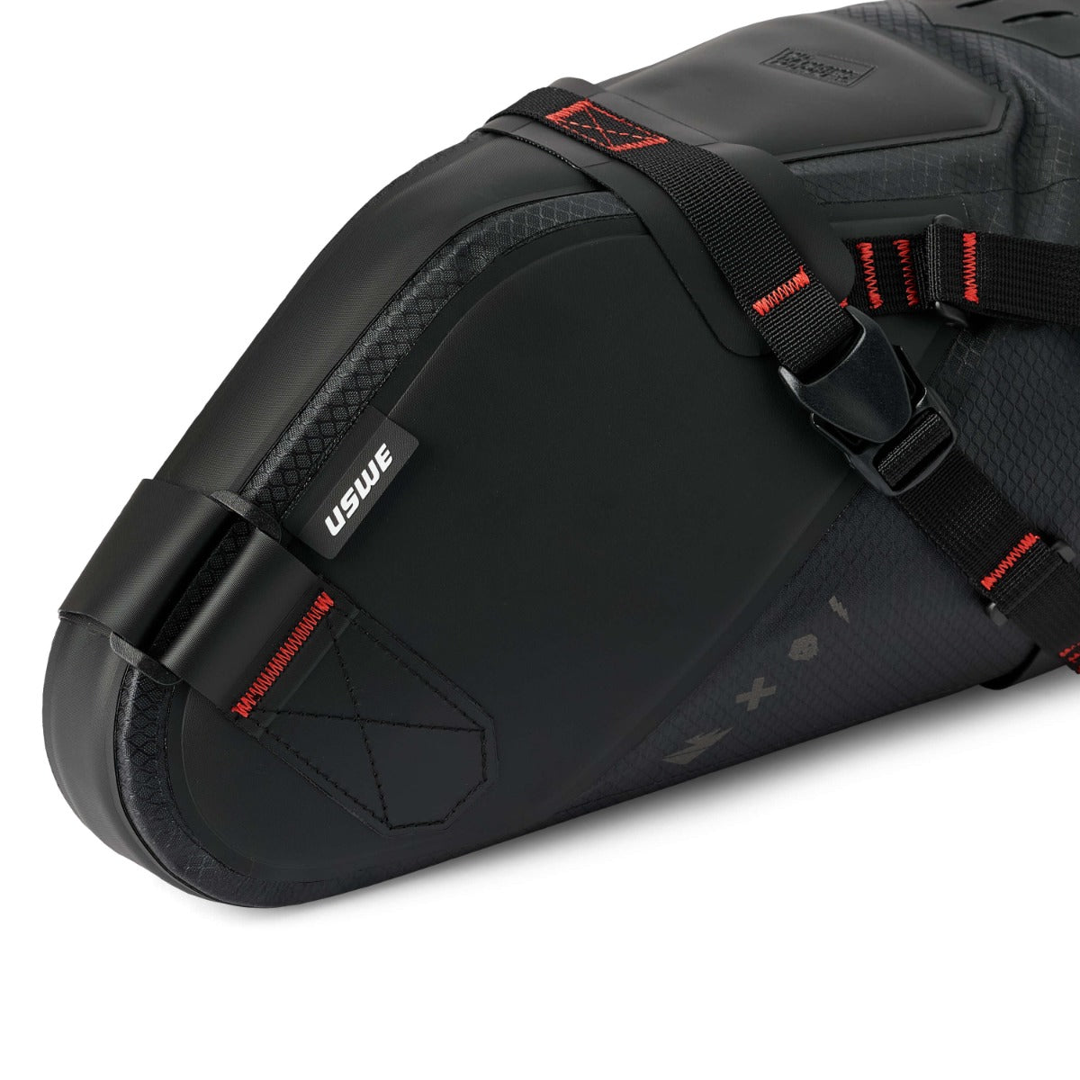 USWE ROLL-TOP SADDLE BAG 9 L Svart