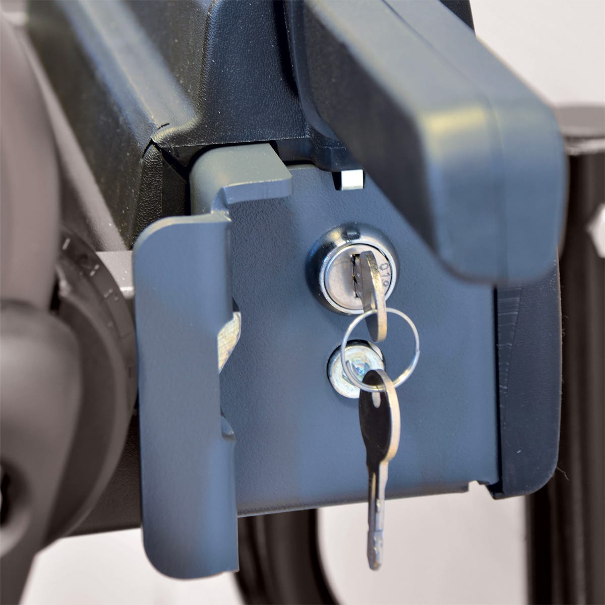 PERUZZO PURE INSTINCT 4 cykelhållare på dragkrok