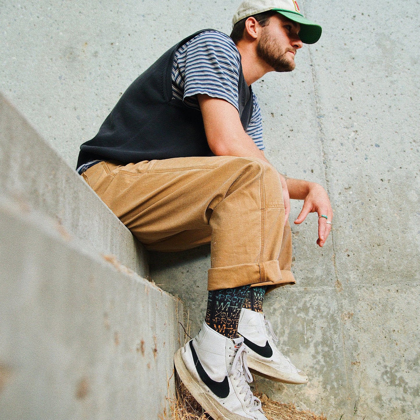 MERGE4 TAYLOR REINHOLD PROTECT WHAT YOU LOVE Strumpor