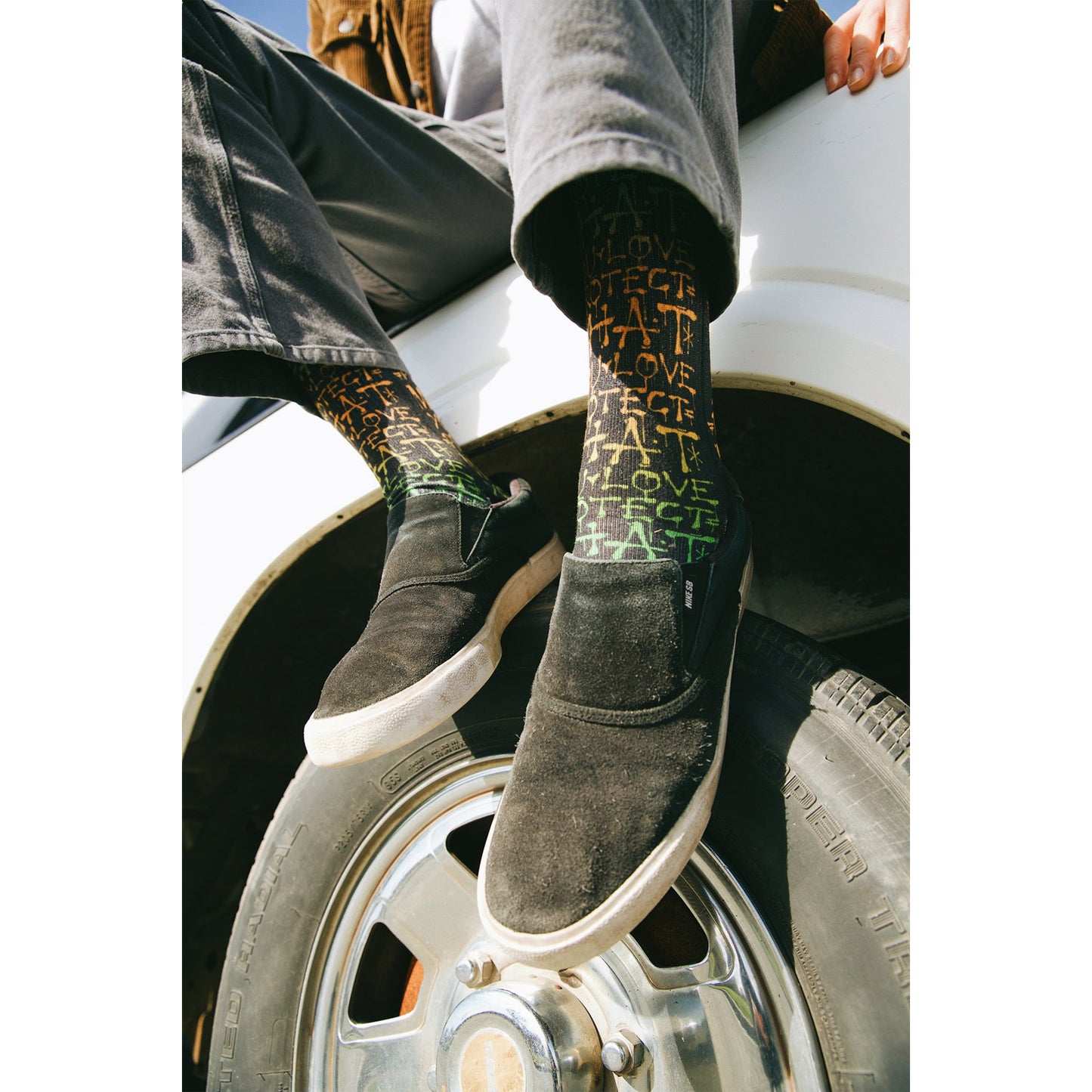 MERGE4 TAYLOR REINHOLD PROTECT WHAT YOU LOVE Strumpor