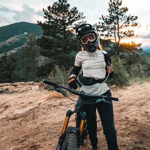 HYDRAPAK CONTOUR 1,5L LUMBAR Vattenpåse för bananväska