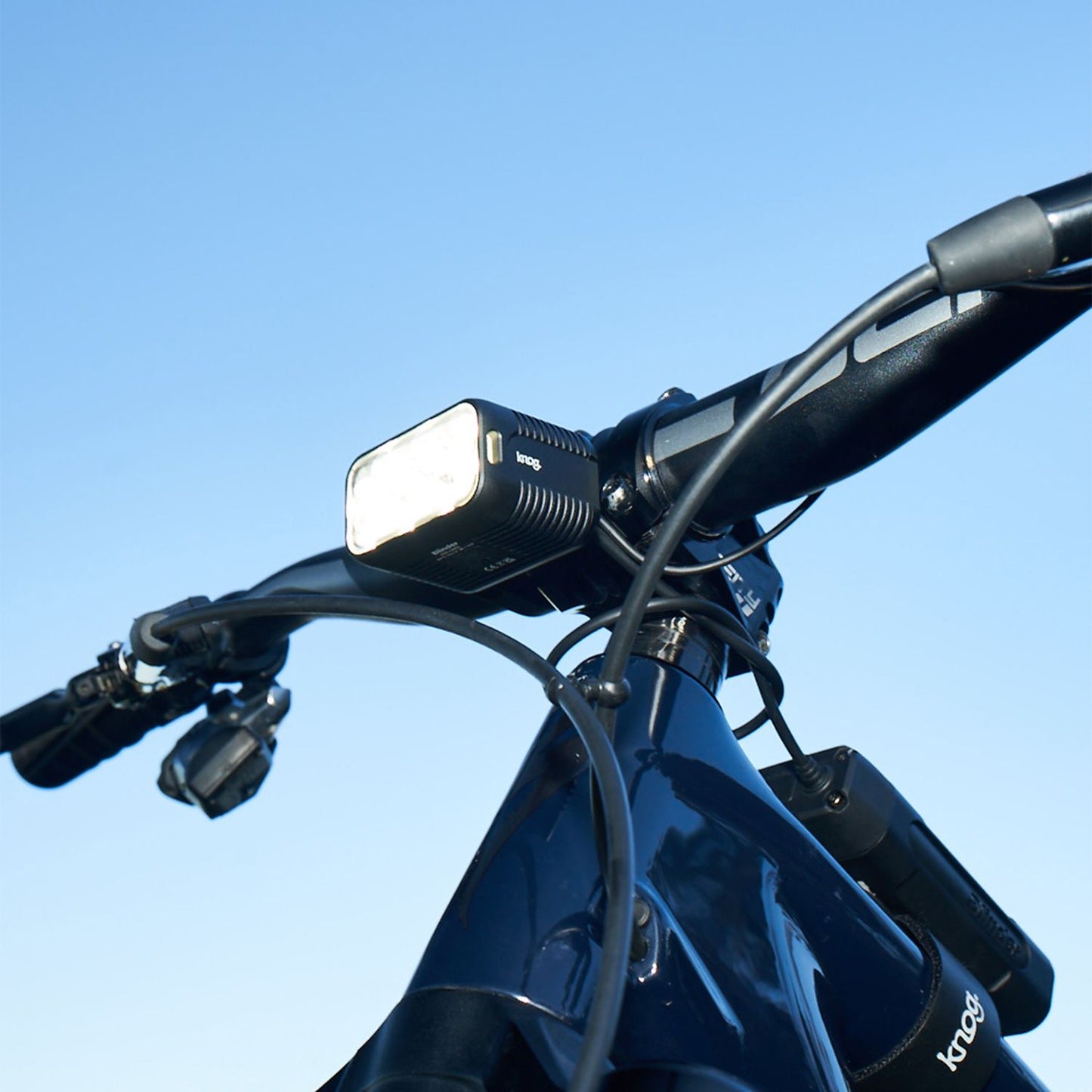 KNOG BLINDER X 2300 frontbelysning