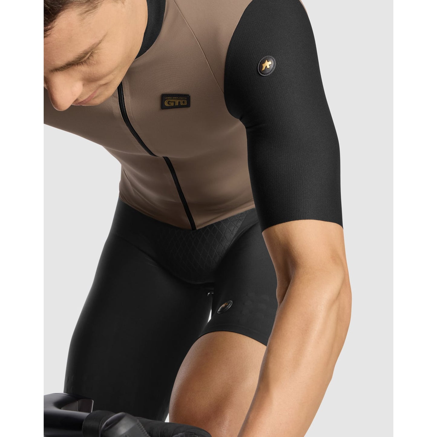 ASSOS EQUIPE RS S11 Short Sleeve Jersey Black/Beige