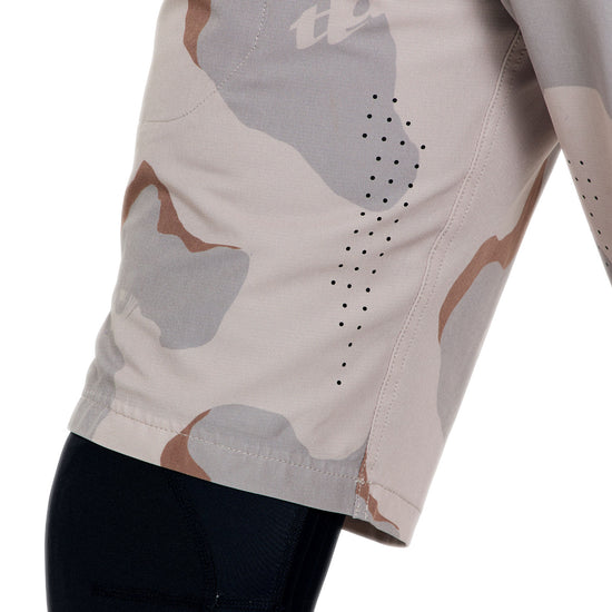 TROY LEE DESIGNS SKYLINE PRO FLOW CAMO Pimpstensshorts med foder BN3TH