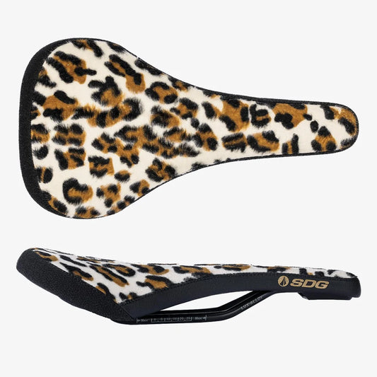 SDG BEL-AIR V3 Animal Throwback Rails Lux Alloy Leopard-sadel