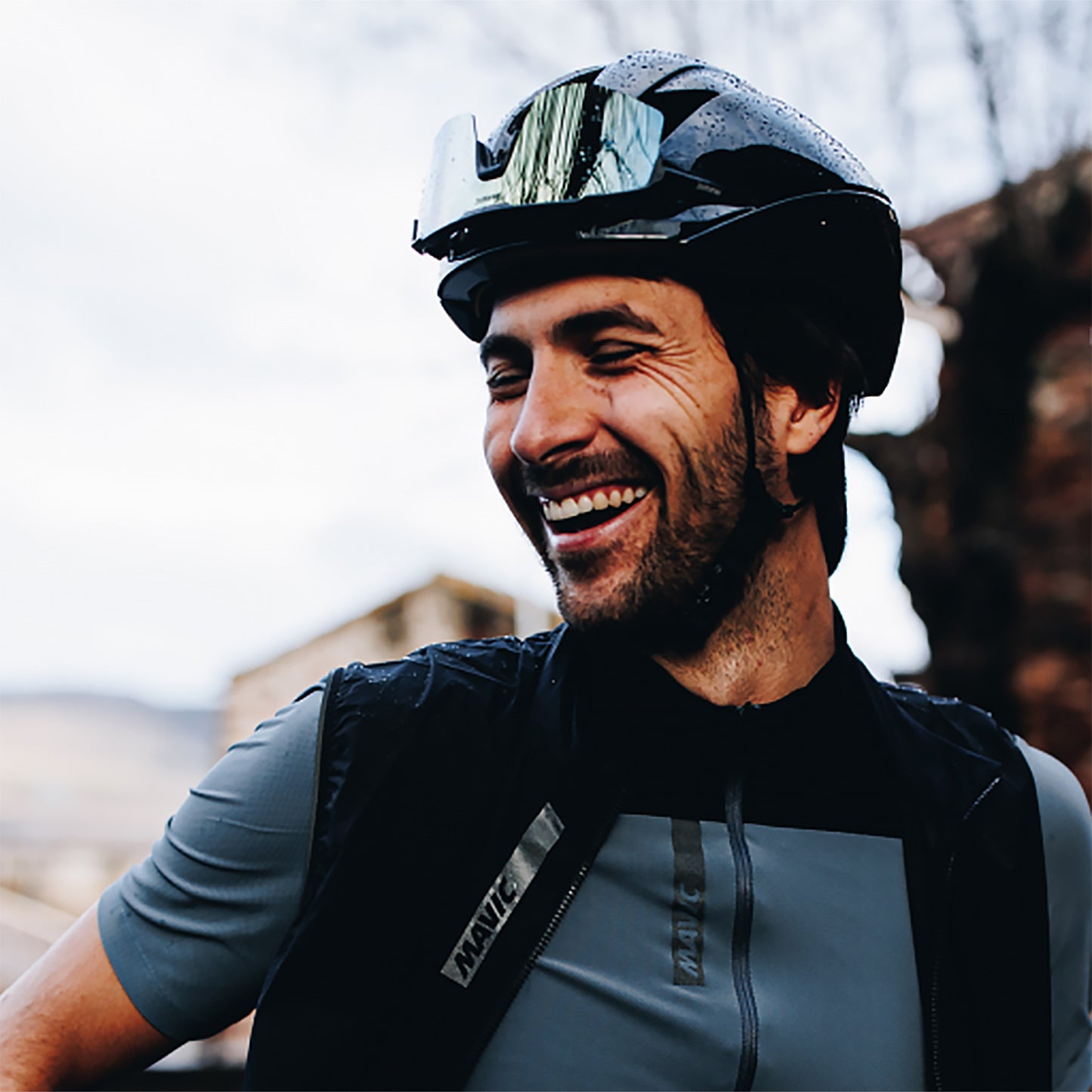 MAVIC COMETE SL MIPS landsvägshjälm Orion Blue