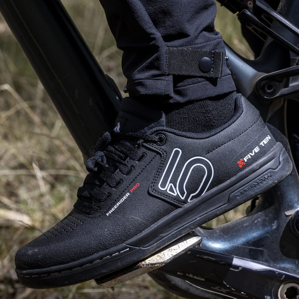 ADIDAS FIVE TEN FREERIDER PRO MTB-skor Svart/Vit 2025