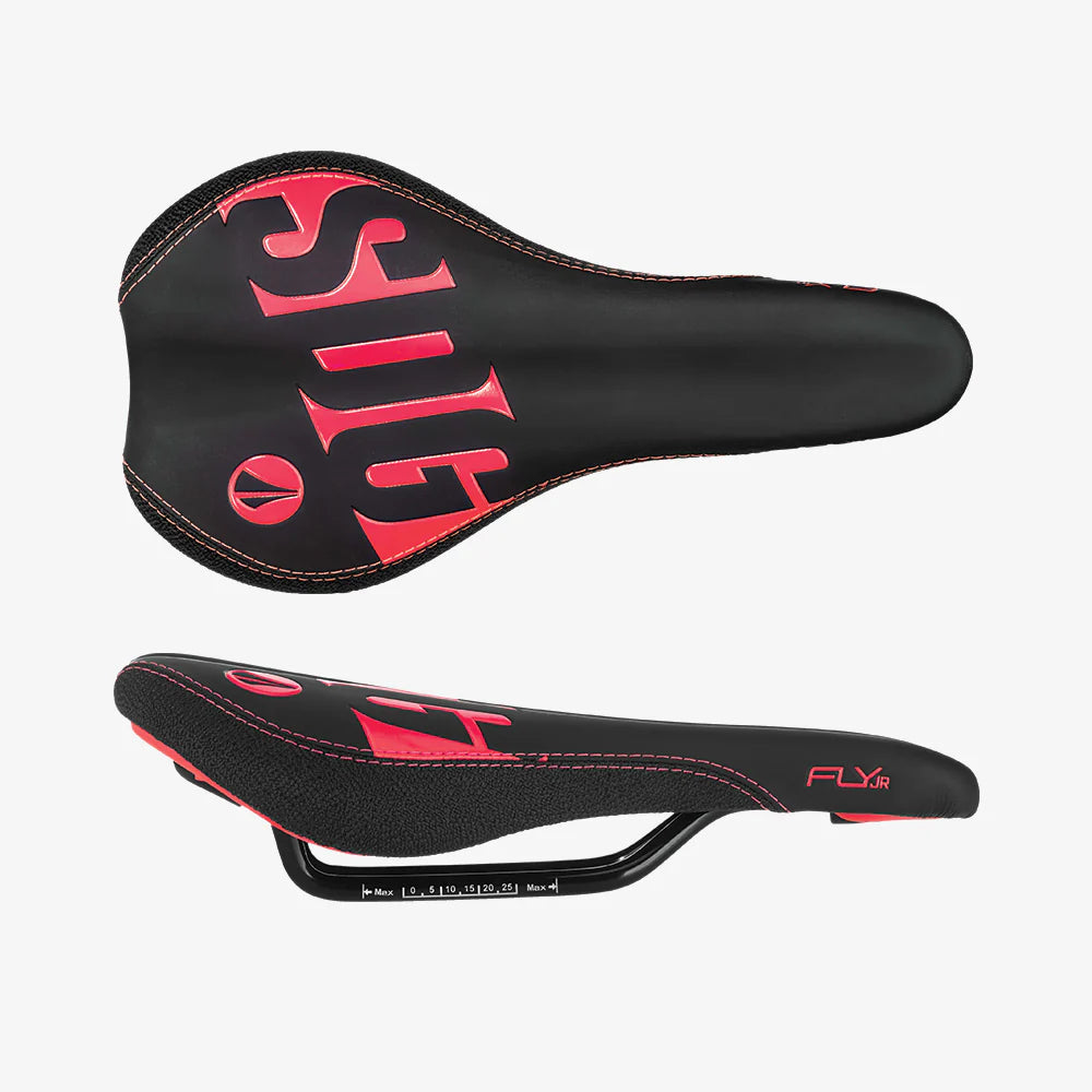 SDG FLY Junior Sadel Svart/Röd
