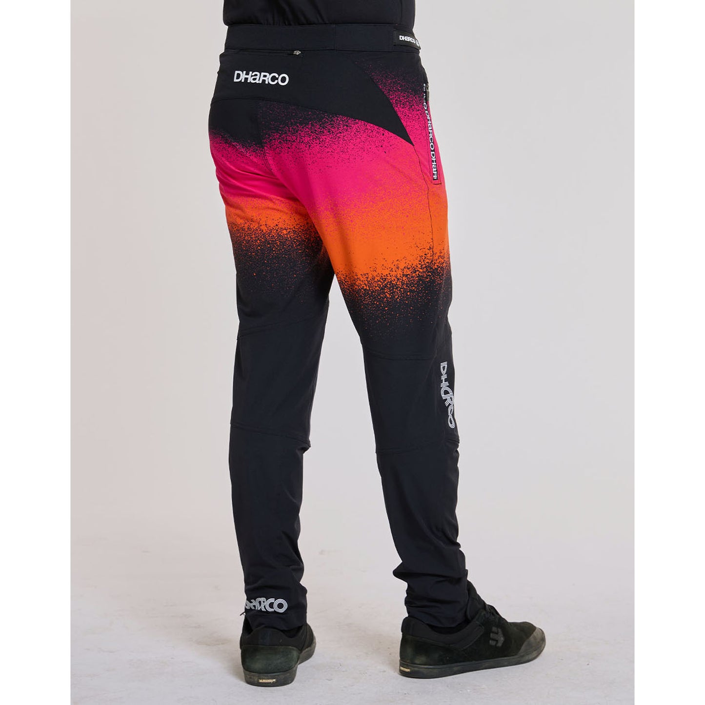 DHARCO GRAVITY BLACK SNAKE Byxor Svart/Orange