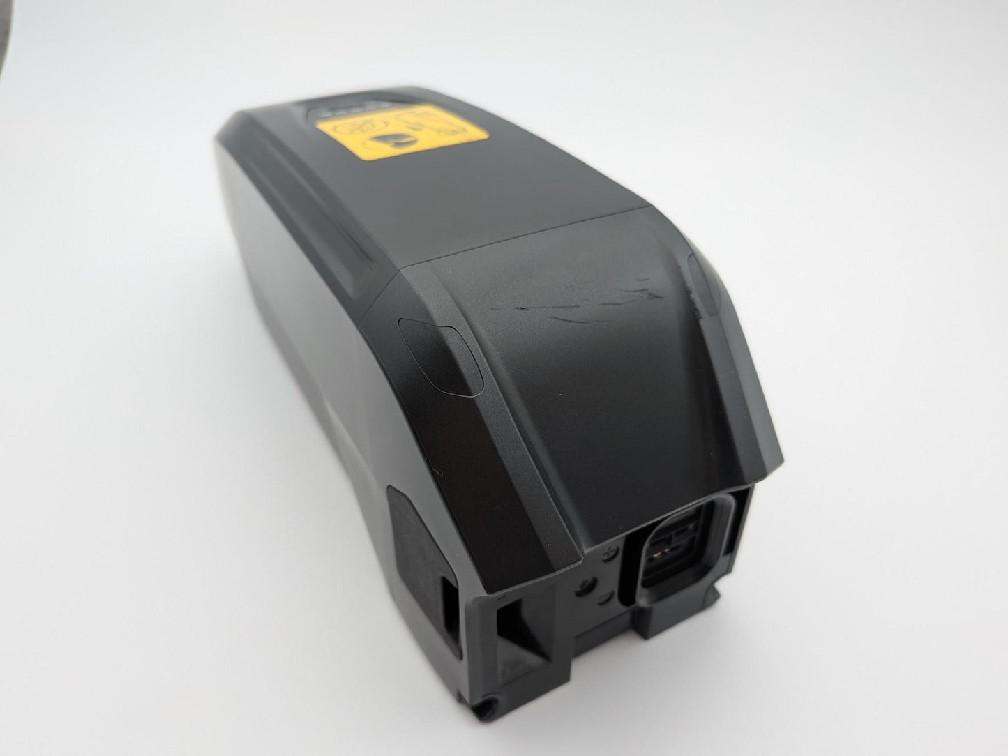 SHIMANO BT-E8016 Externt batteri (630 Wh) Generation 1 Lätta kosmetiska defekter