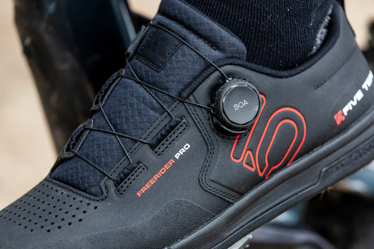 ADIDAS FIVE TEN FREERIDER PRO BOA MTB-skor Svart/Röd 2025