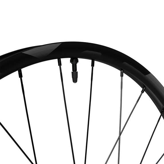 SHIMANO XT M8200 29" front wheel 15x110 mm axle