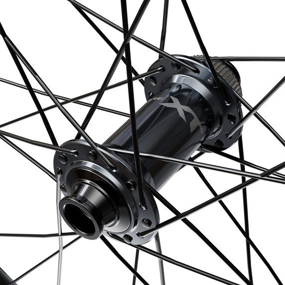 SHIMANO XT M8200 29" front wheel 15x110 mm axle