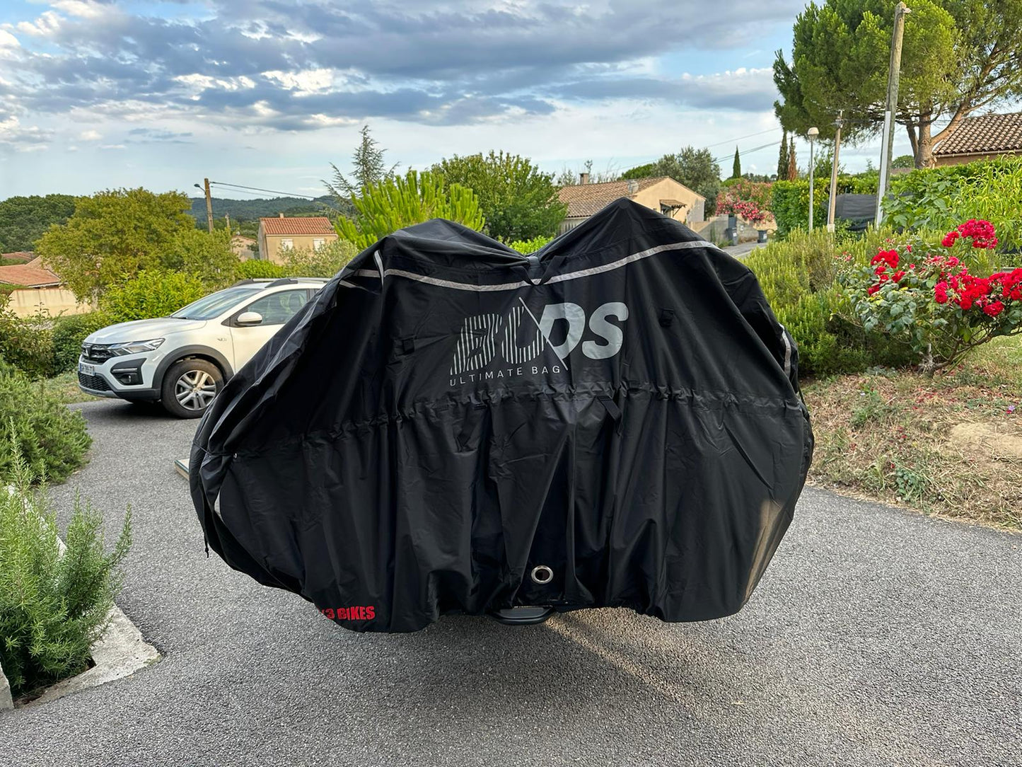 Skyddshölje för cykelhållare BUDS CAR BIKE RACK AND RAIN COVER 1/2 BIKES