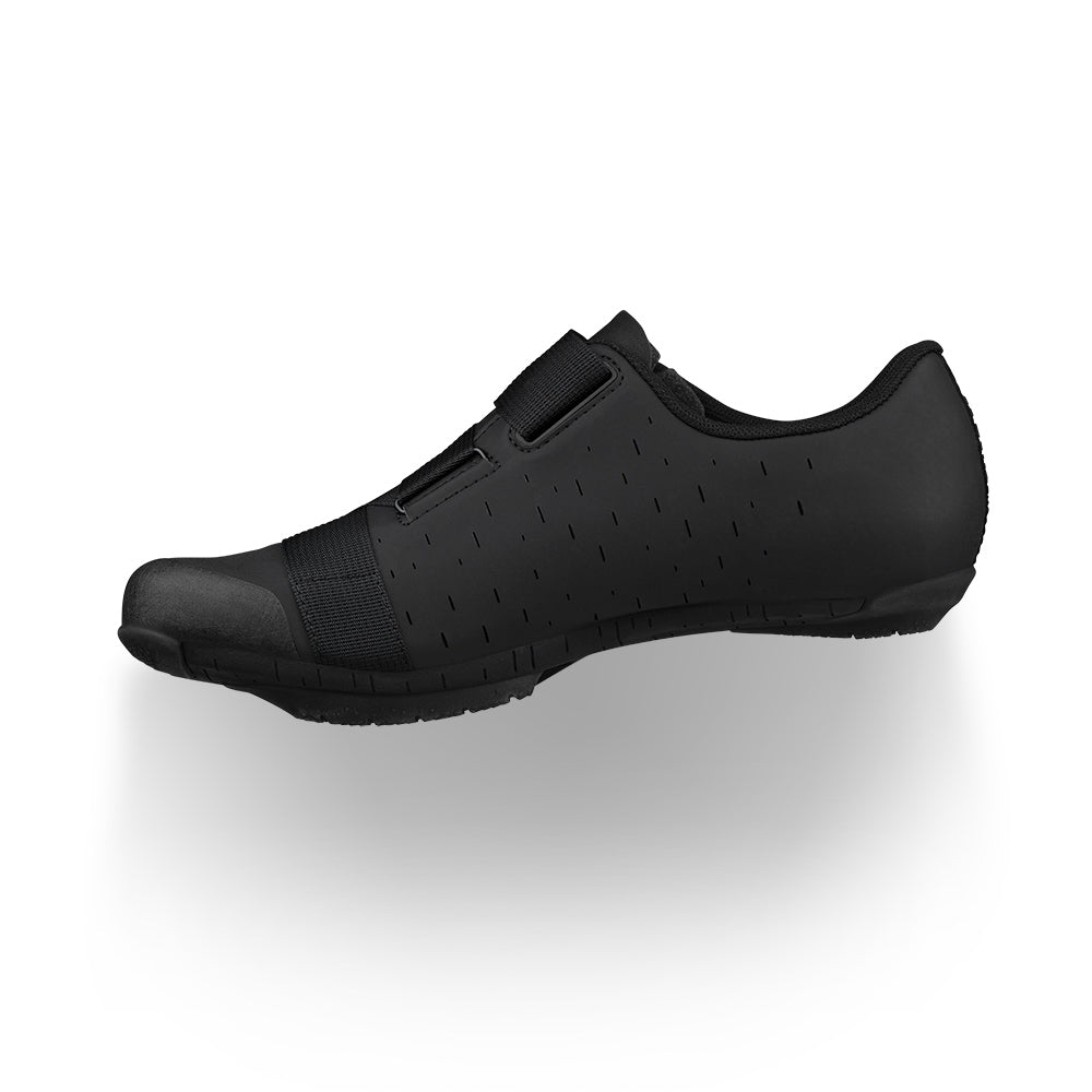 FIZIK TERRA X4 POWERSTRAP Grusskor Svart