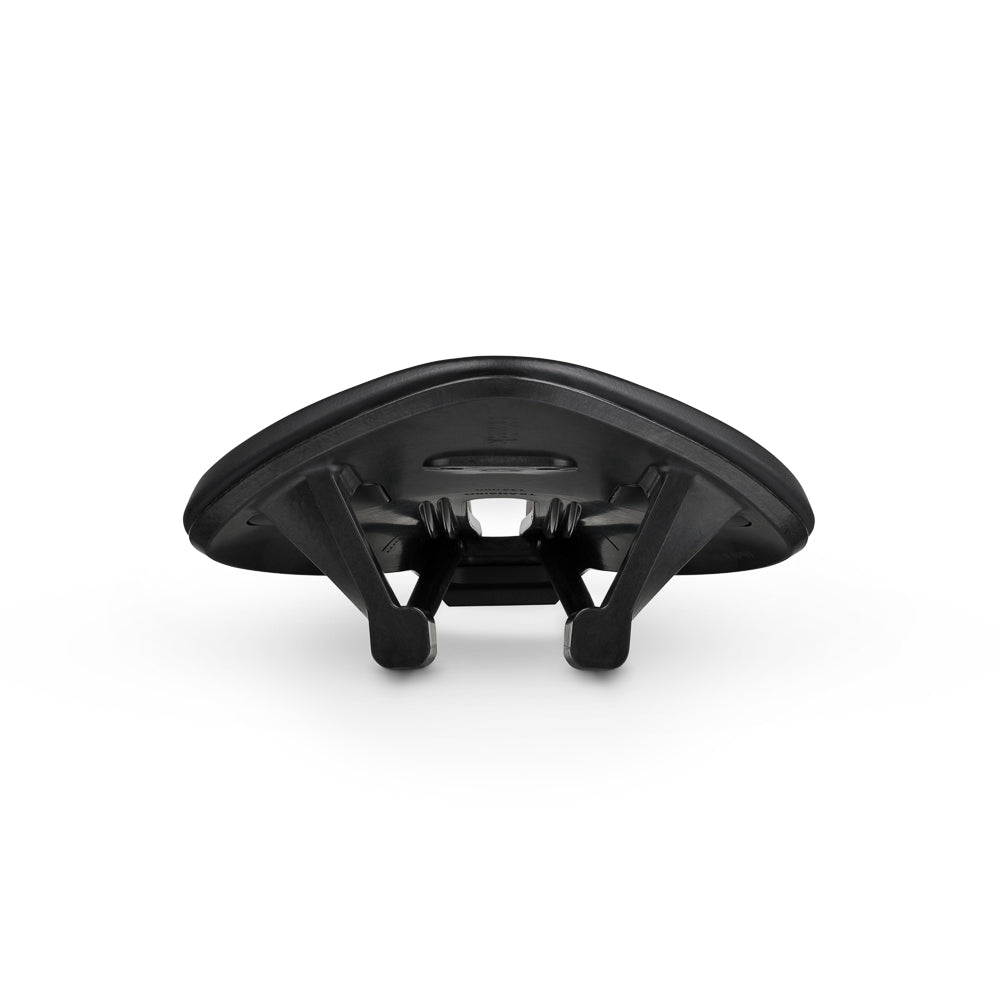 FIZIK TRANSIRO AERIS LD R1 135 mm sadel kolfiberskenor svart