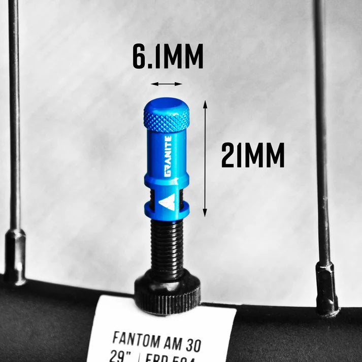 GRANITE DESIGN JUICY NIPPLE Avtagare för ventilkåpa (x2) Blå