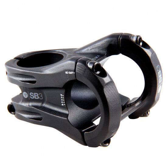 SB3 KROMA stem Black/Red