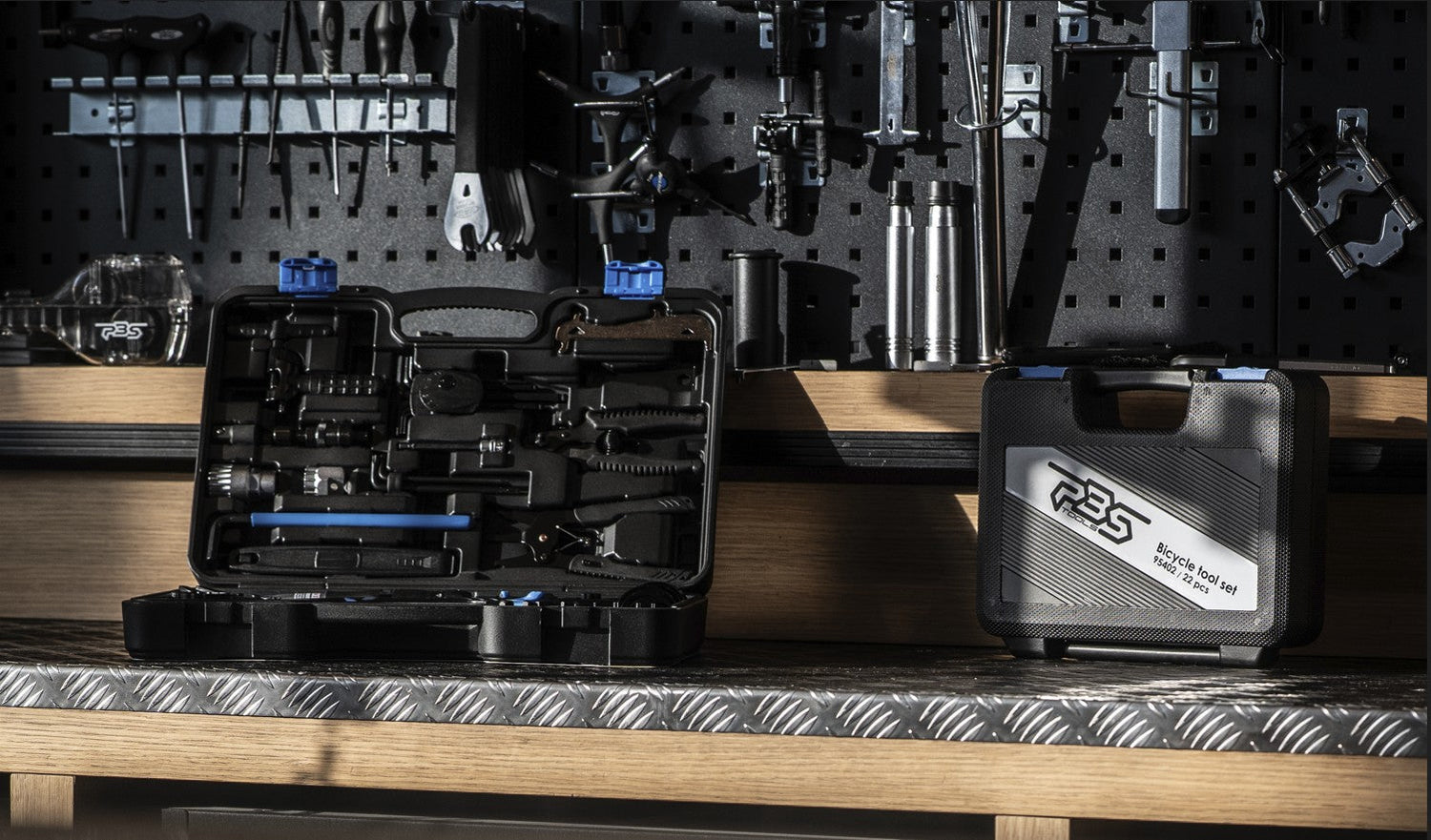 TILLBEHÖR - Verktygslådor och verktygssatser