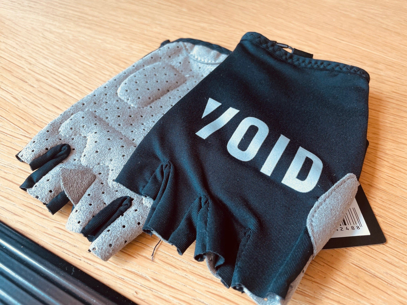 Short Gloves