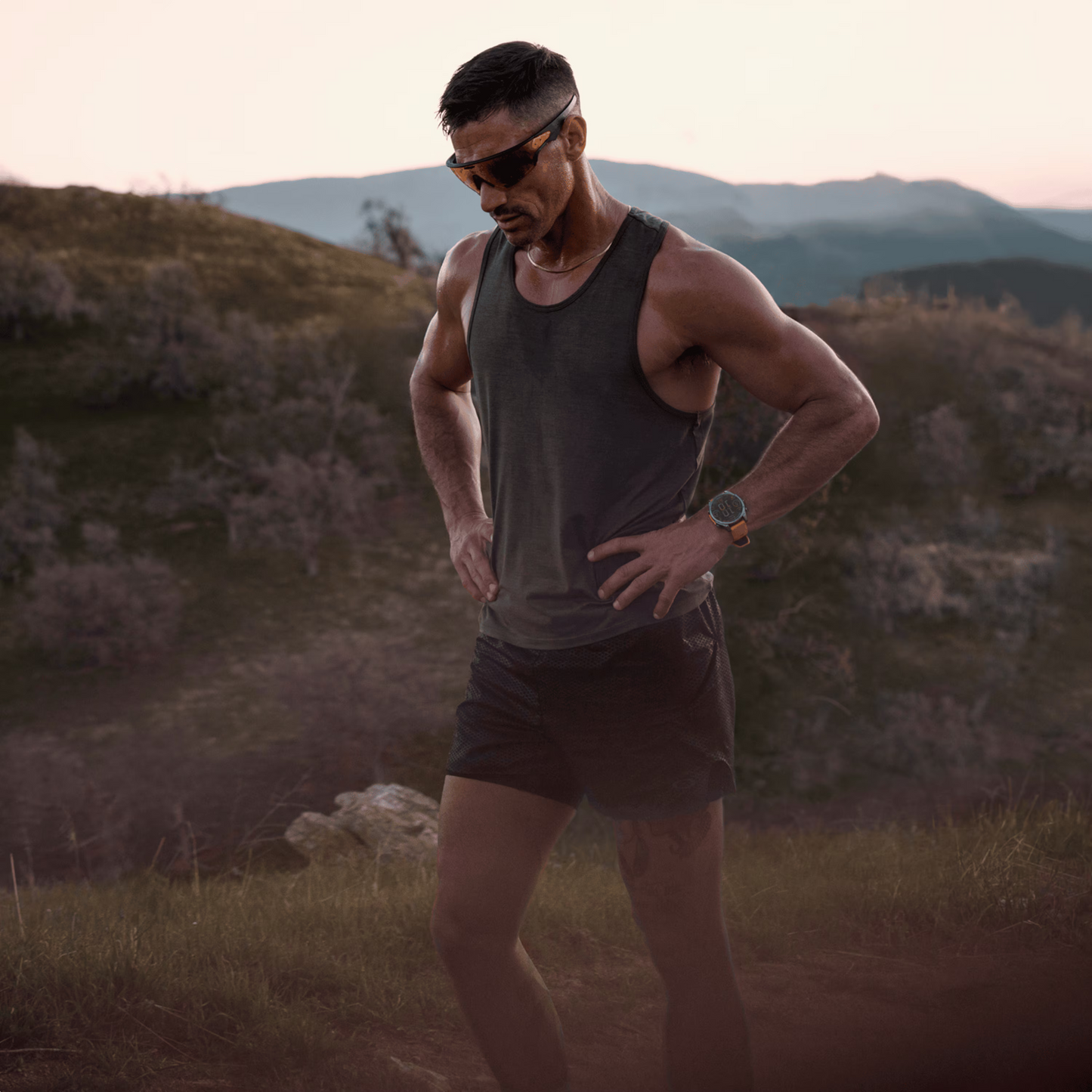 OAKLEY VANGUARD META Black Glasses Prizm Road