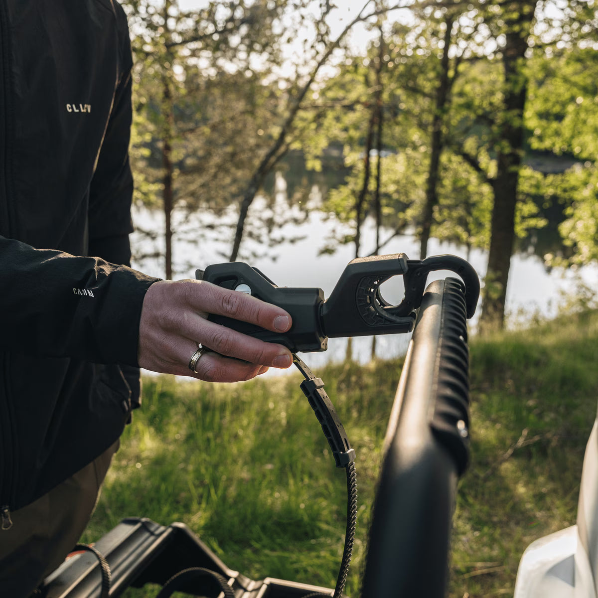 THULE VELOSPACE 3 2 Bike Carrier on Hitch