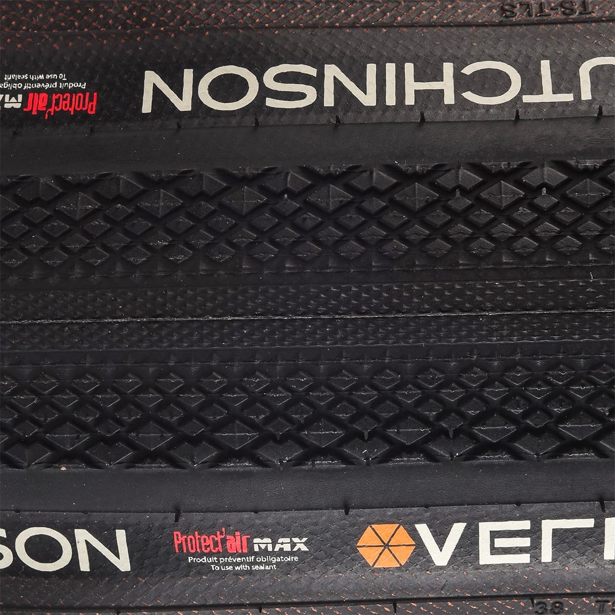 HUTCHINSON OVERIDE HARDSKIN Slanglöst Ready 700x38-däck