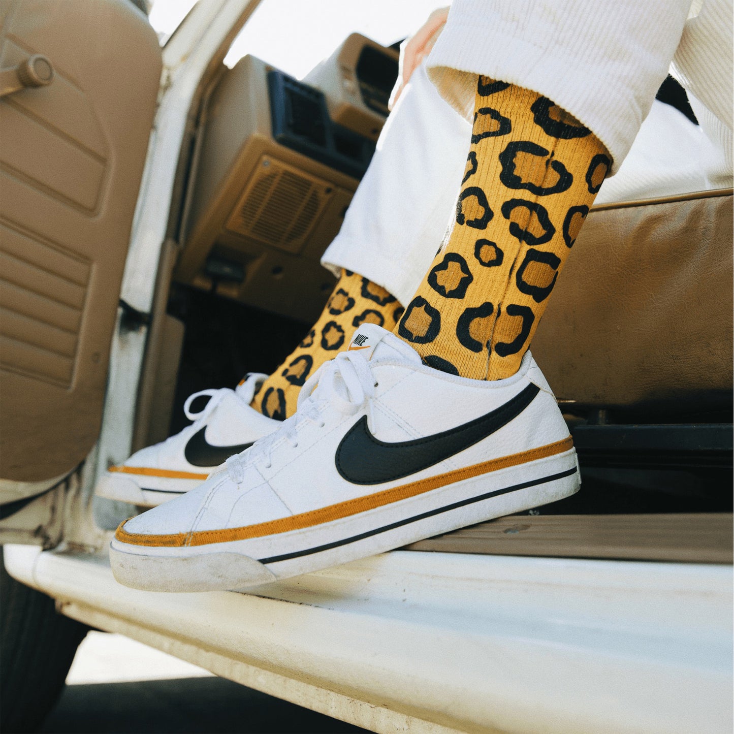 MERGE4 LEOPARD socks