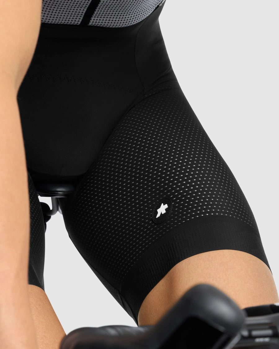 Kort Bib-shorts ASSOS MILLE GT INDOOR S11 Svart