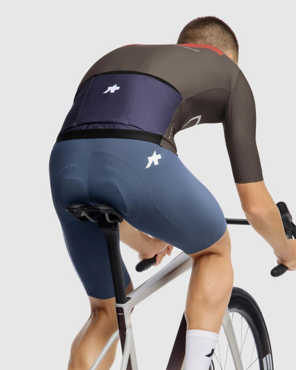 ASSOS EQUIPE R S11 Jersey We are the A Kortärmad Brun
