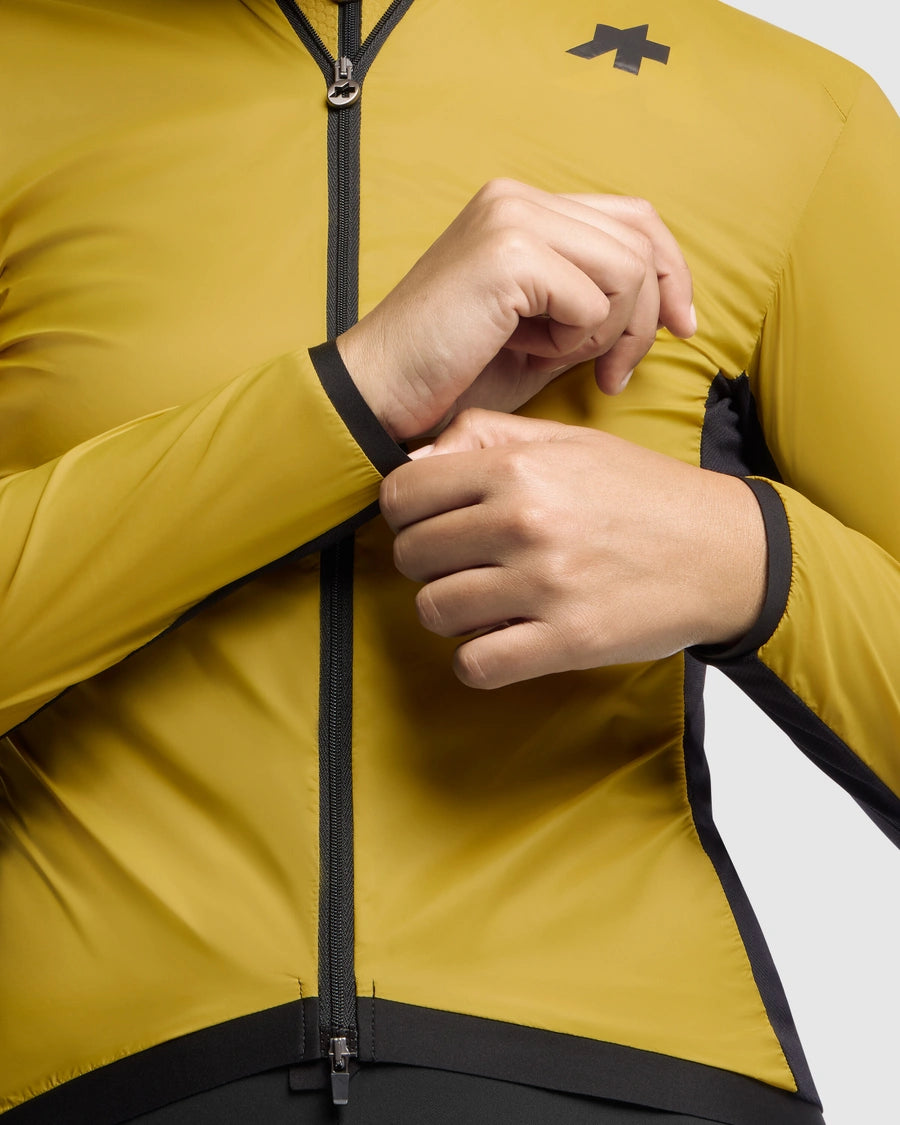 ASSOS UMA GT WIND S11 Women's Golden Yellow Jacket