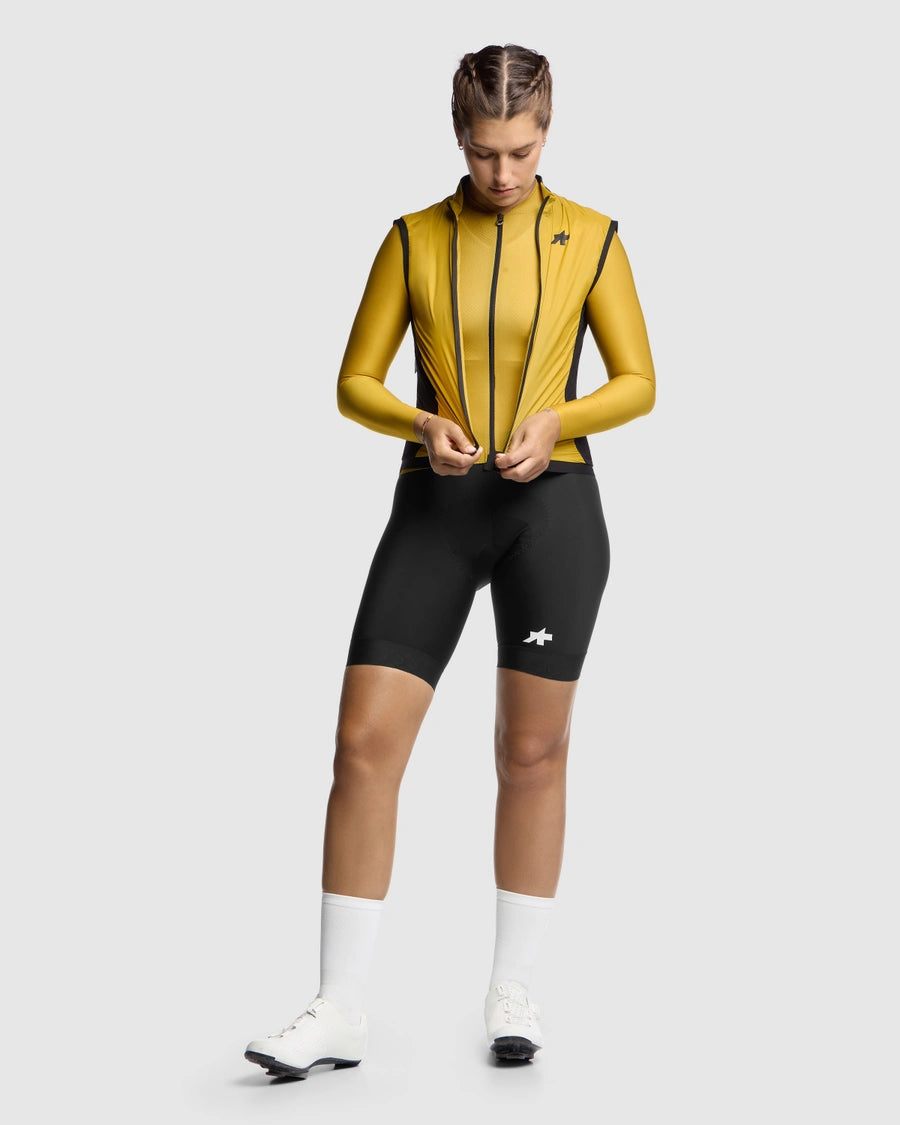 ASSOS UMA GT WIND S11 Guldgul ärmlös jacka för dam