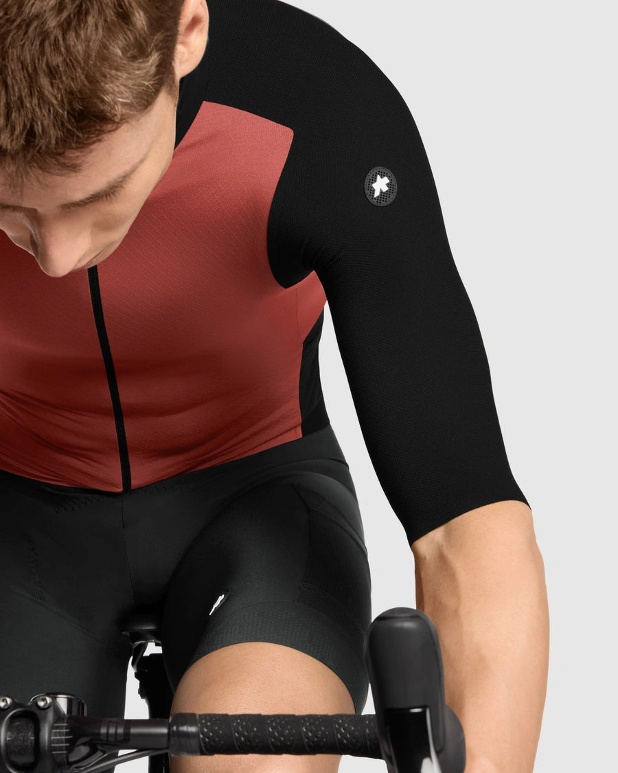 ASSOS TACTICA T5 Kortärmad Jersey Brun