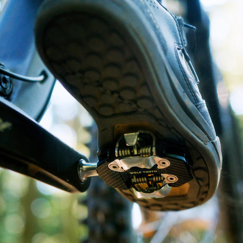 WOLF TOOTH CTRL TRAIL PERFORMANCE Clipless Pedals, Black