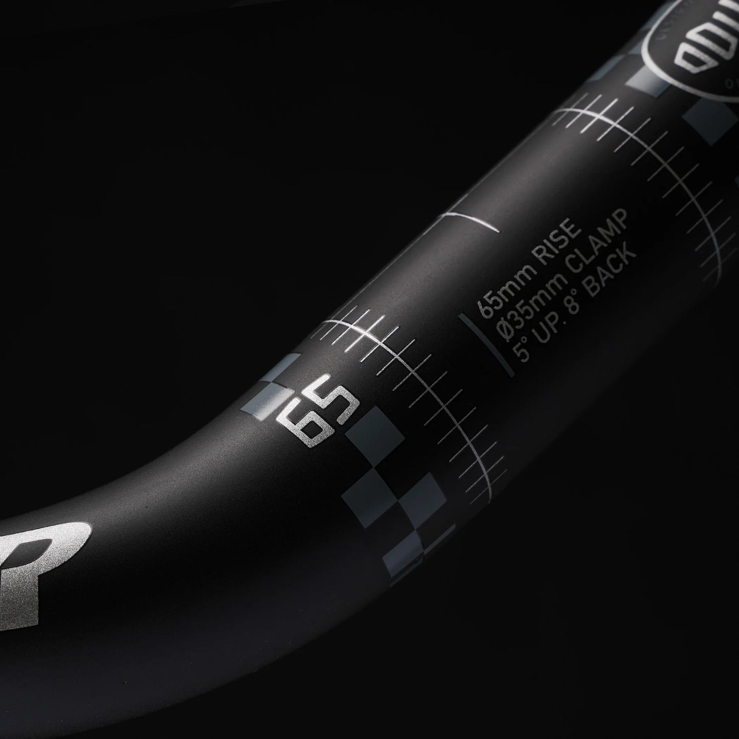 DMR 800 VIBROCORE Rise 65mm 780mm Svart styre