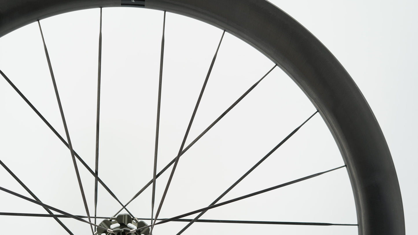 Par SCOM ULTRA + Tubeless Ready-hjul (centerlås)