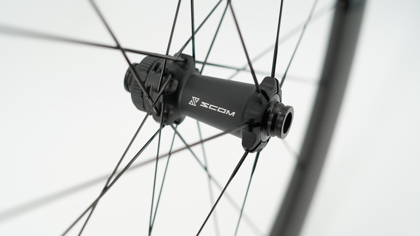 Par SCOM EVO Tubeless Ready-hjul (Center Lock)