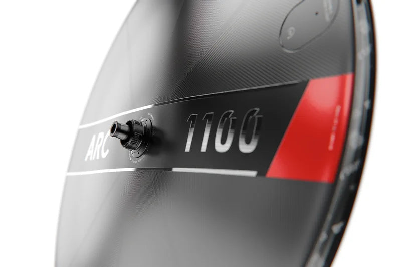 DT SWISS ARC 1100 DICUT DISC Tubeless-Ready Lenticular Wheel (Center Lock)