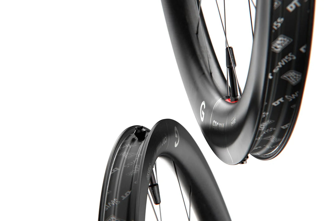 DT SWISS GRC 1100 DICUT 30 DISC Tubeless-Ready Rear Wheel (Center Lock)