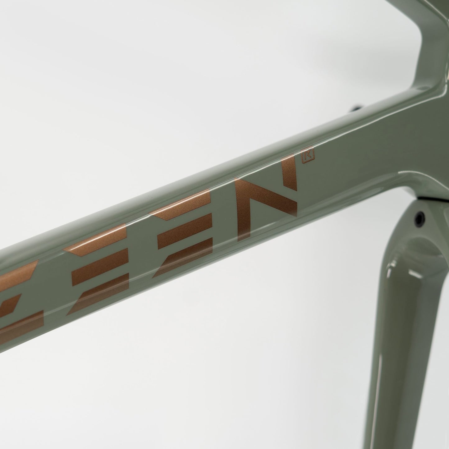 ZEEN EXPLORER Ramkit