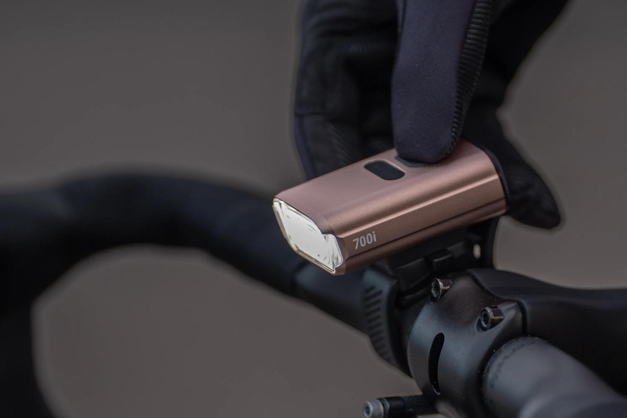 Frambelysning BBB NANOSTRIKE 700 i Rosa