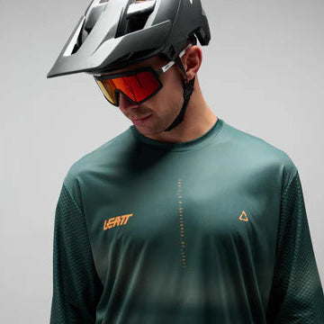 LEATT MADVIZ ONE Glasses Black/White IRIZ Red 15 VLT